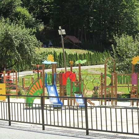Nizhniy Studenyy Hotel Ozero Vita מראה חיצוני תמונה